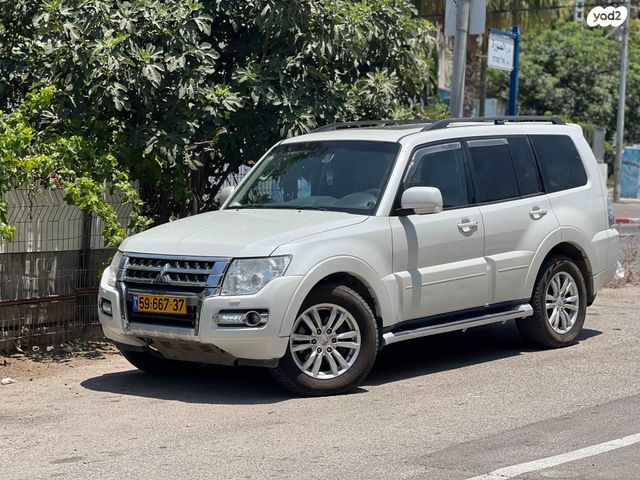 מיצובישי פג'רו