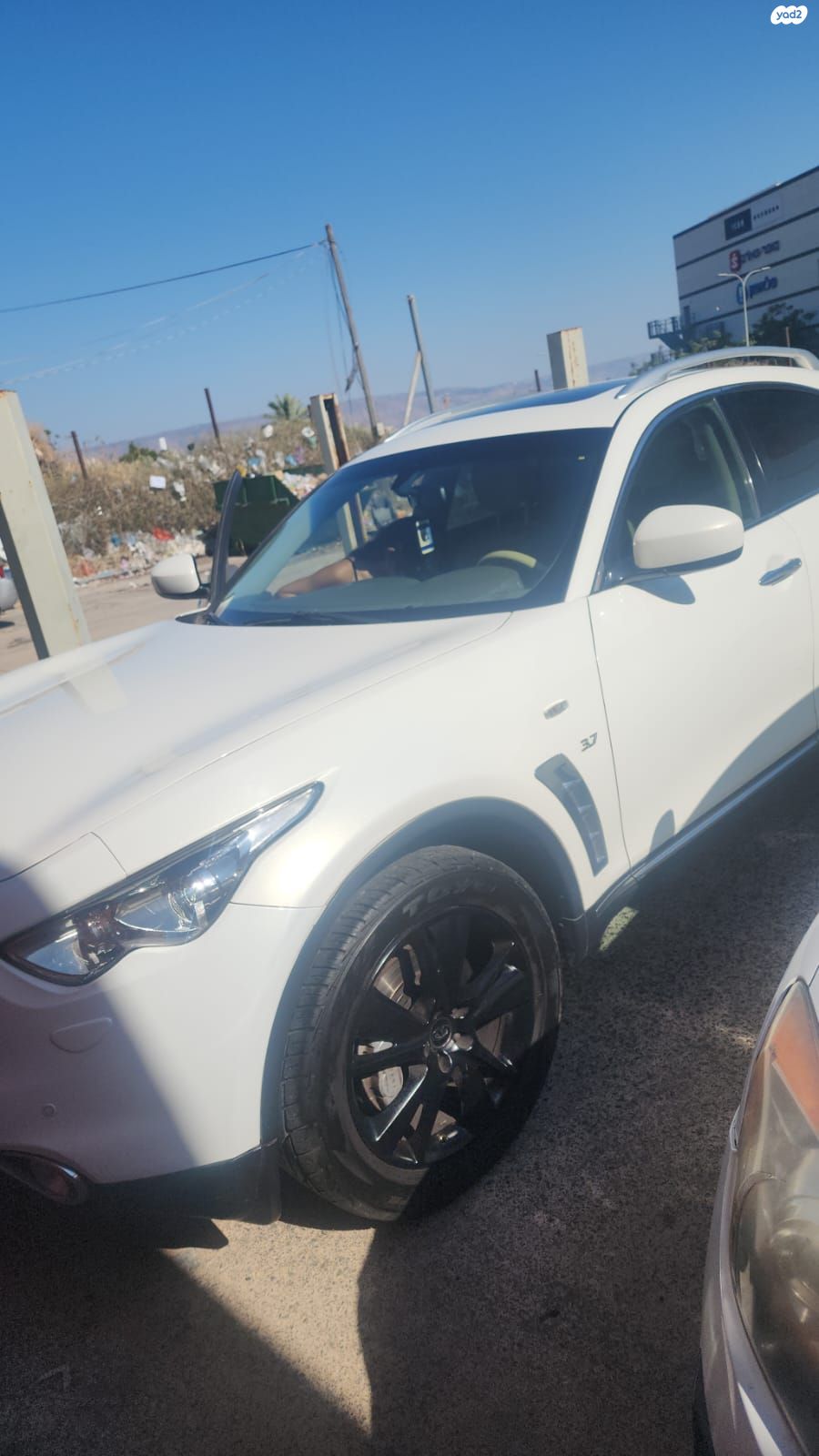 מודעת רכב אינפיניטי QX70