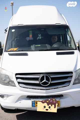 מיניבוסים ורכבי הסעות