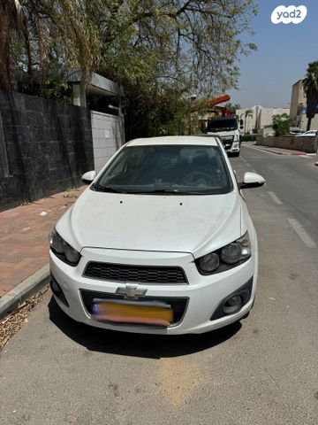 שברולט סוניק
