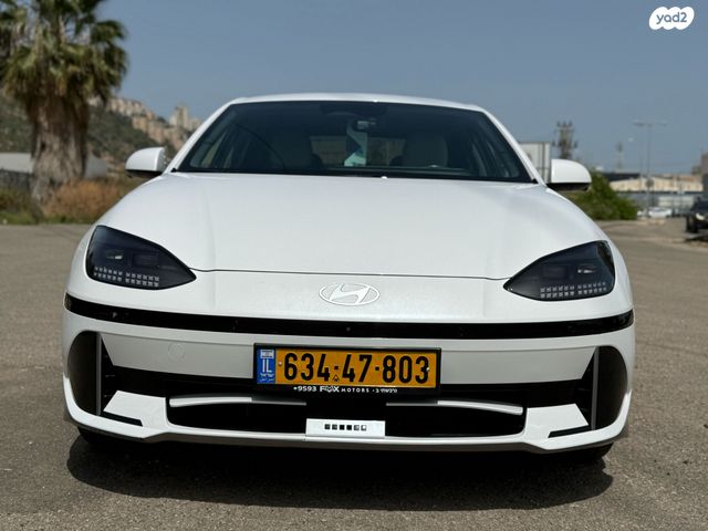 יונדאי איוניק 6