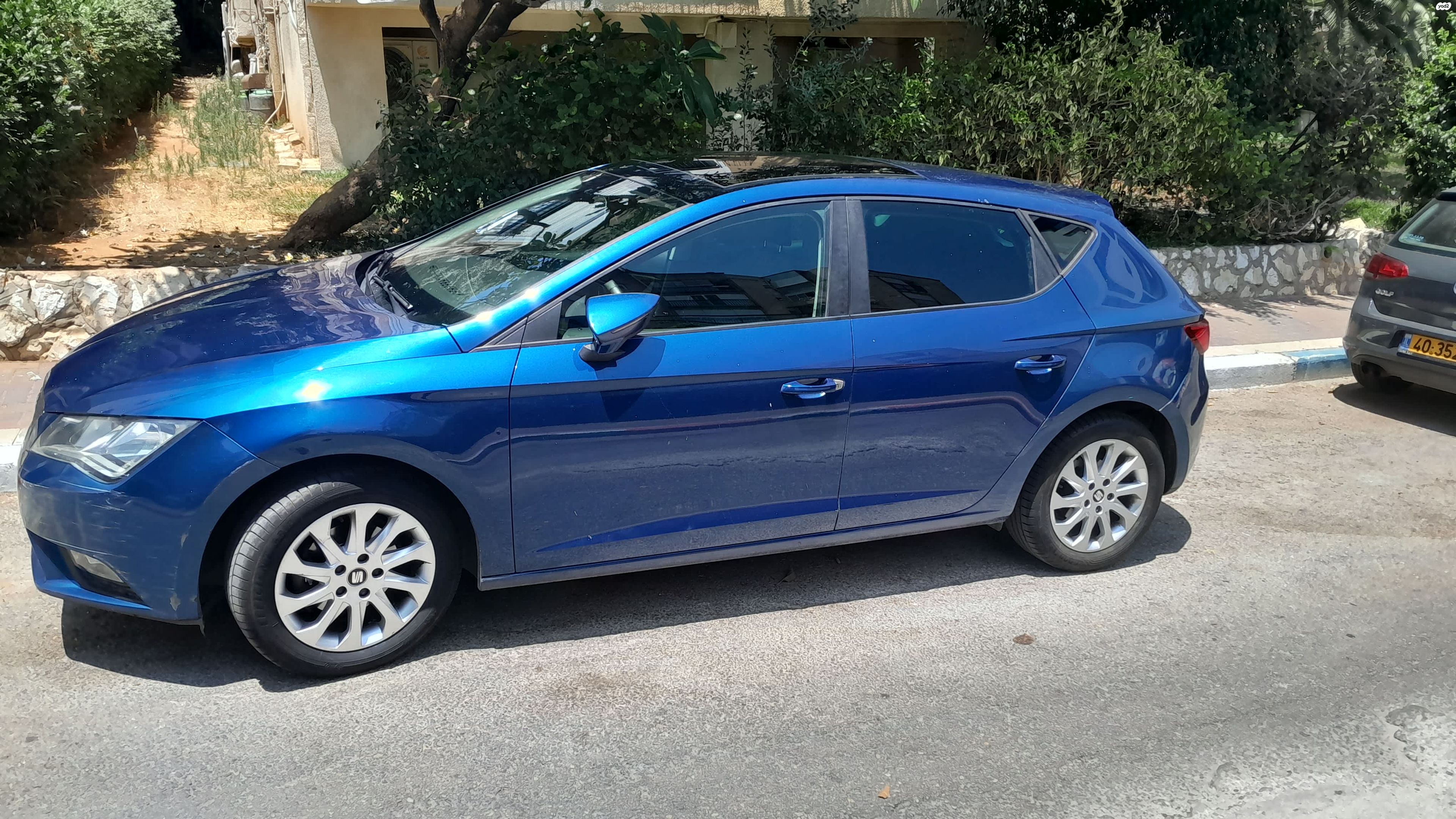 מודעת רכב סיאט לאון