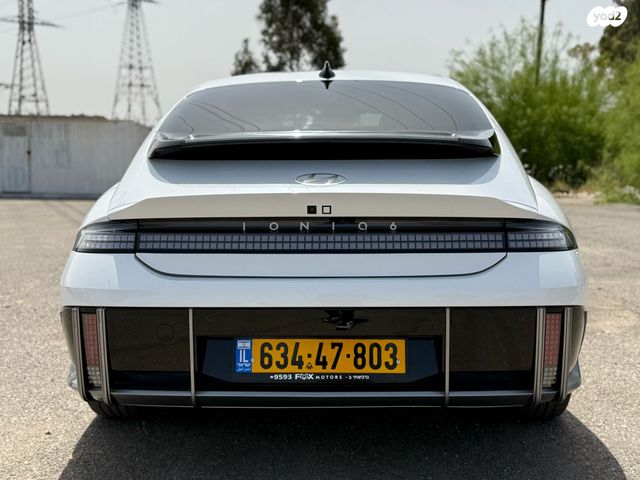 יונדאי איוניק 6