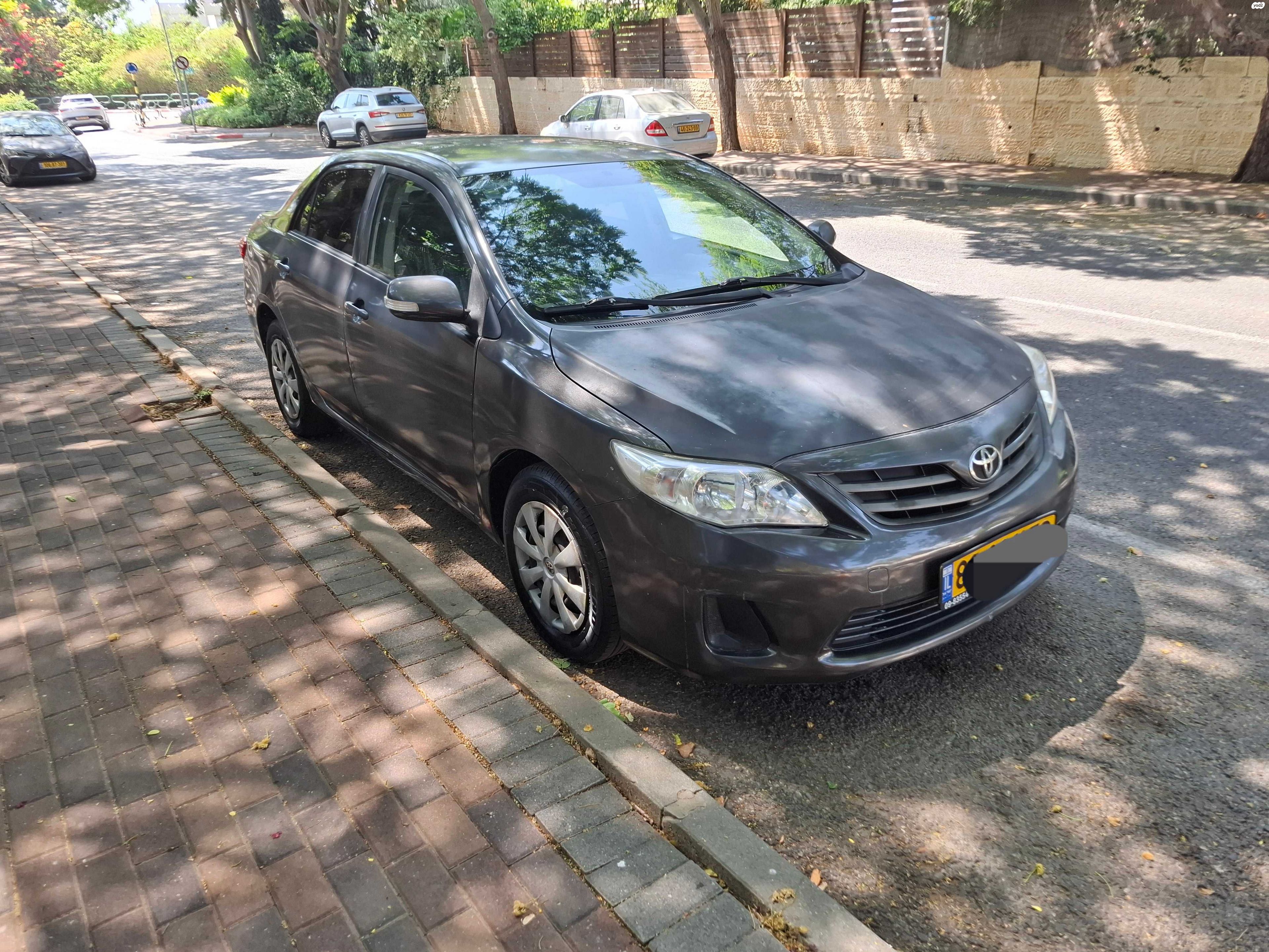מודעת רכב טויוטה קורולה