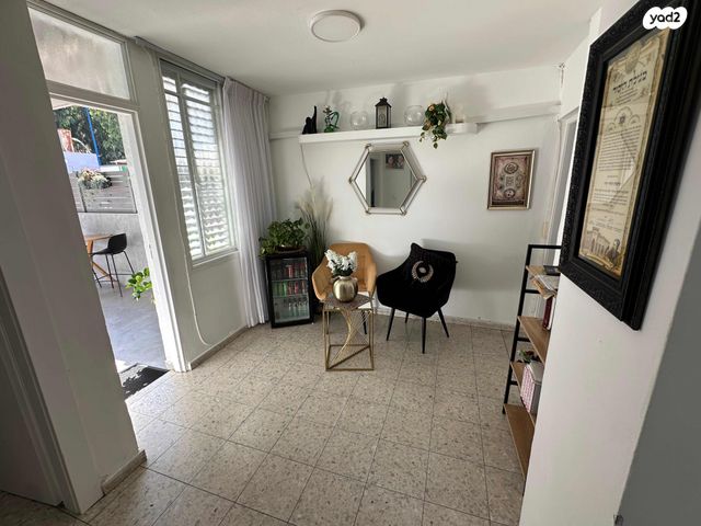 דירת גן, סיני 14, רובע א', אשדוד