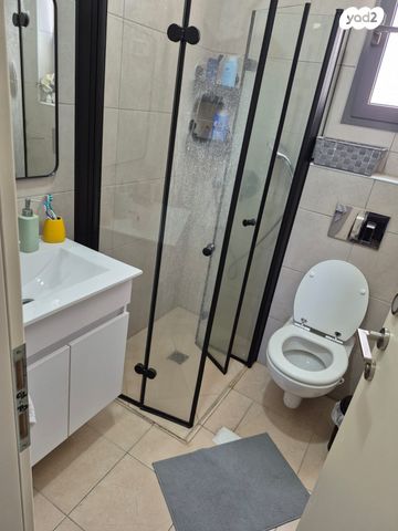 גג/ פנטהאוז, איבי נחל 1, אבני חפץ, אבני חפץ