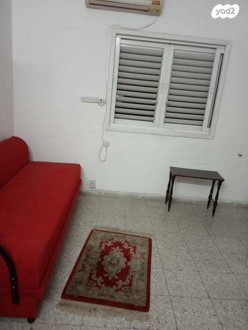 דירה, הרצל 4, שכונת יהלום, מרכז העיר ב, רמת גן