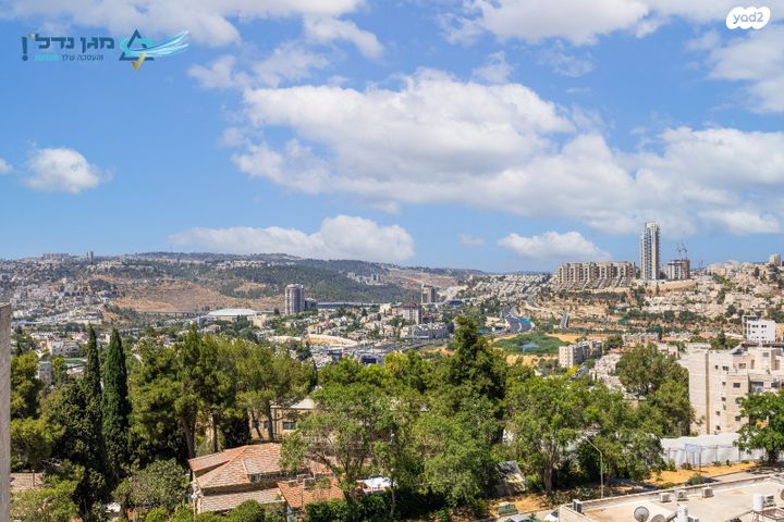 דירה, שדרות ש"י עגנון, גבעת הורדים, רסקו, ירושלים