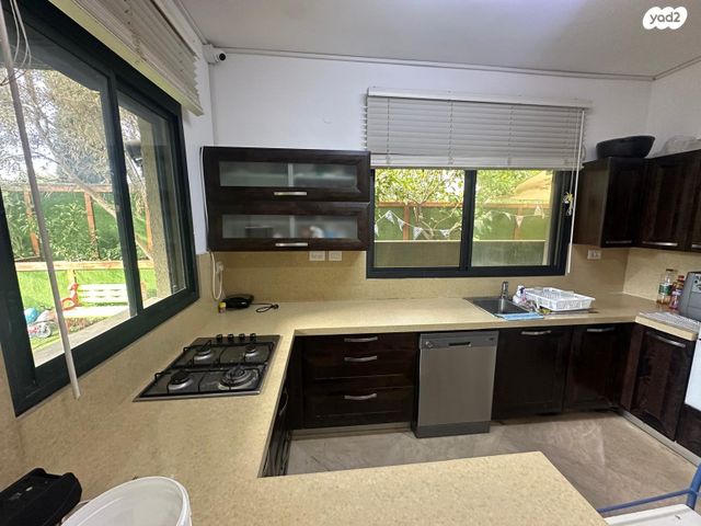 בית פרטי/ קוטג', נווה אילן - אזרחי, יבנה