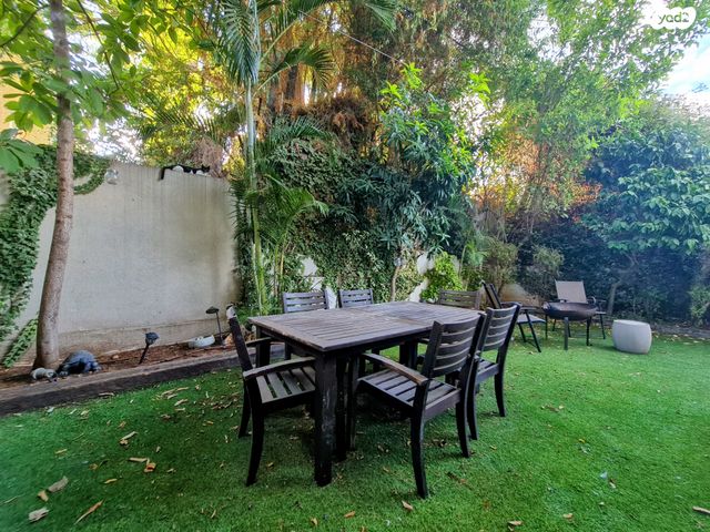 בית פרטי/ קוטג', מוצקין, קרית ויצמן, רעננה