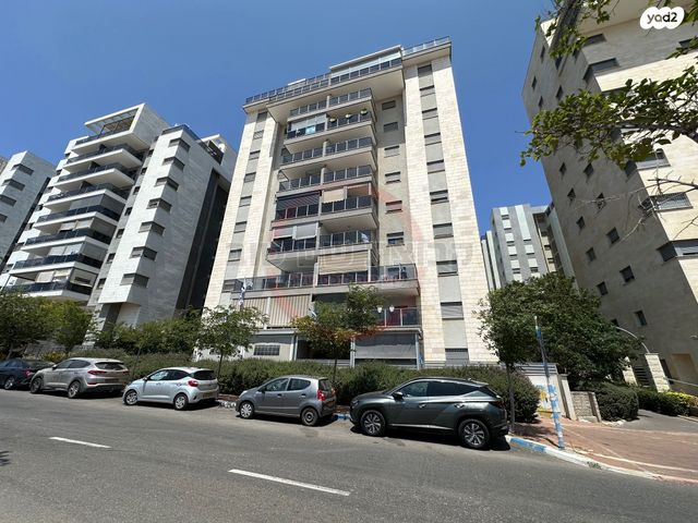 דירה, חטיבת כפיר, רובע יזרעאל סביוני העמק, עפולה