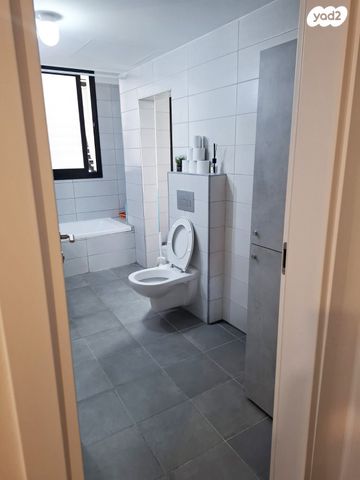 דירה, ארלוזורוב, עצמאות יוספטל, בת ים