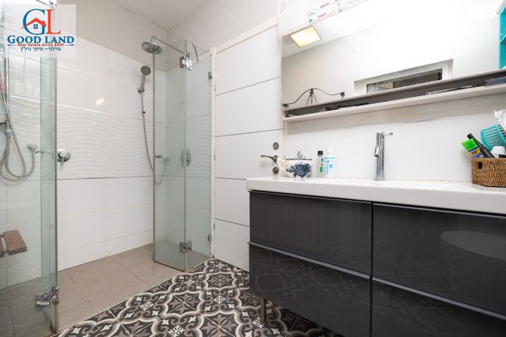 גג/ פנטהאוז, יוסף צבי רימון, בית הכרם, רמת בית הכרם, ירושלים