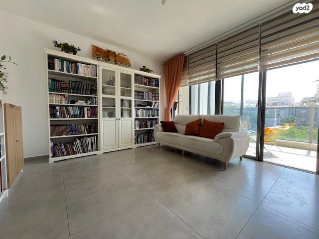 דירה, תל חי, נווה דוד רמז, רעננה