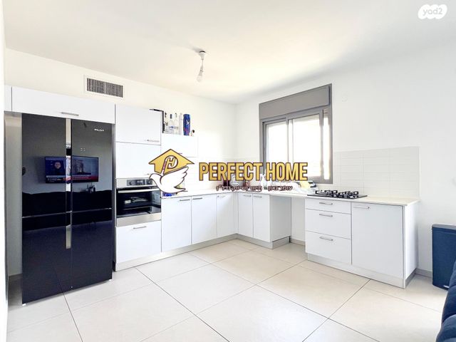 דירה, אהבת אדם, שרונה, כפר יונה