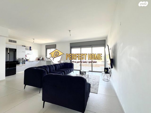 דירה, אהבת אדם, שרונה, כפר יונה