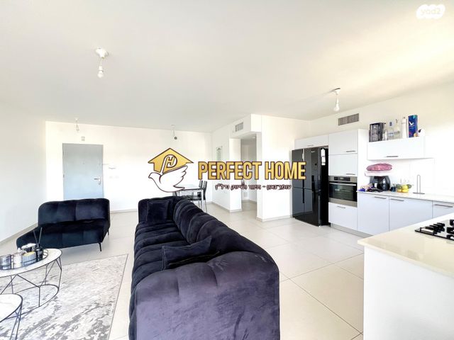 דירה, אהבת אדם, שרונה, כפר יונה