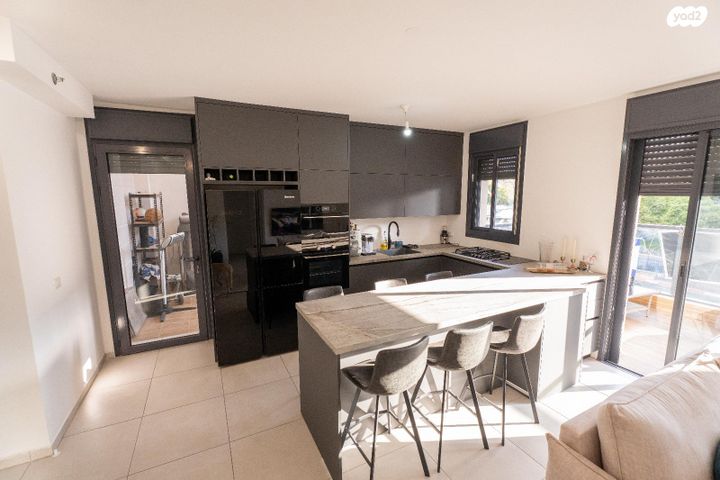 דירה, גבעתי 9, רמב"ם, ראשון לציון