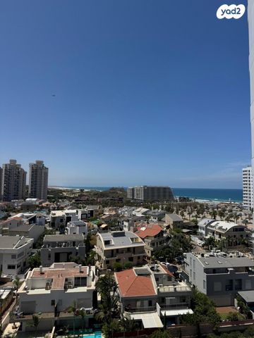 דרך מנחם בגין 1