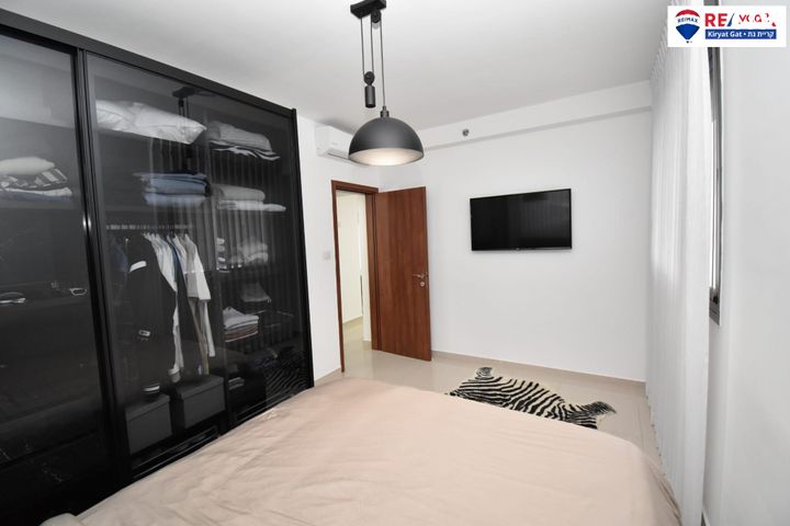 דירה, רבי דוד דנינו 5, הפרחים, קרית גת