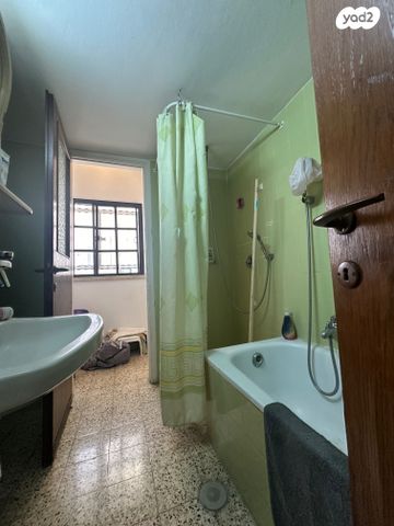 דירה, משה שרת 5, קרית חיים מזרחית, חיפה