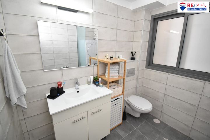 דירה, רבי דוד דנינו 5, הפרחים, קרית גת