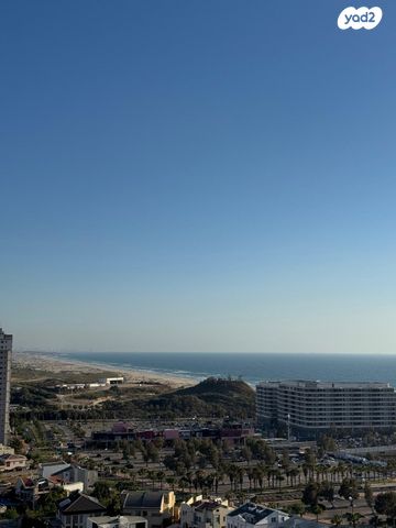 דירה, נעמי שמר 3, בת ים