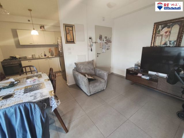 דירה, היסמין 111, הפרחים, קרית גת