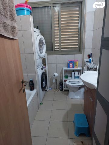 גג/ פנטהאוז, ביאליק, מרכז, קרית עבודה, חולון