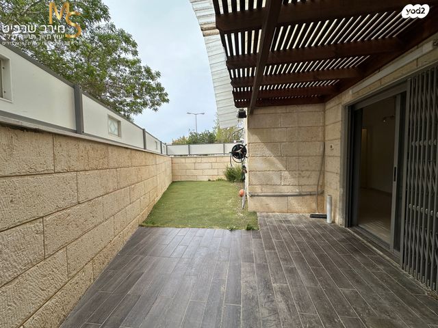 דירת גן, משה סורוקה, רמת בגין, חיפה