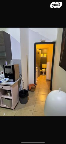 קליניקות, הרצליה