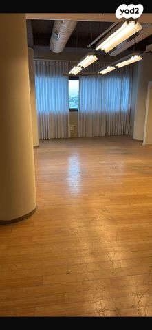 משרדים, הרצליה