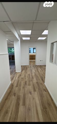 משרדים, הרצליה