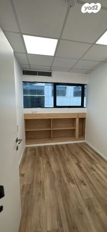 משרדים, הרצליה