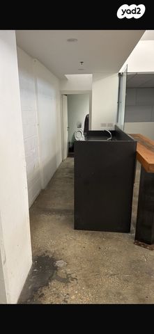 חנויות/ שטח מסחרי, הרצליה