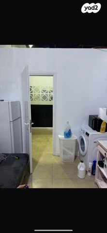 קליניקות, הרצליה