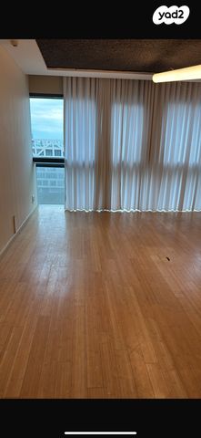 משרדים, הרצליה