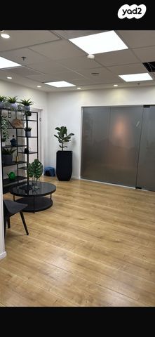 משרדים, הרצליה