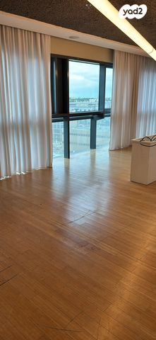 משרדים, הרצליה