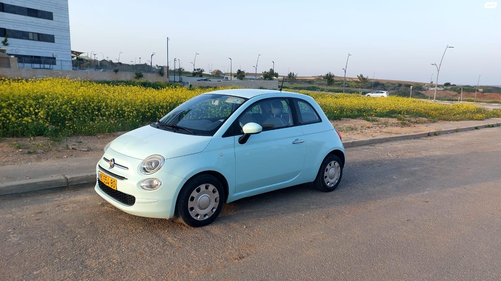 מודעת רכב פיאט 500