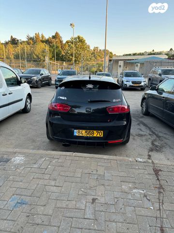 מודעת רכב סיאט לאון