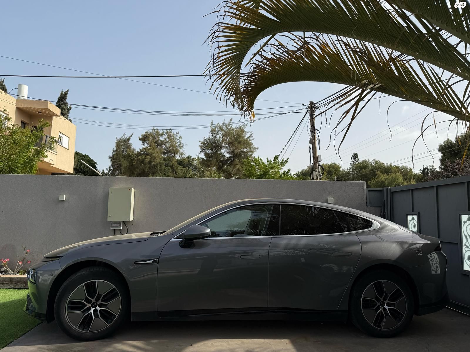 מודעת רכב אקספנג P7