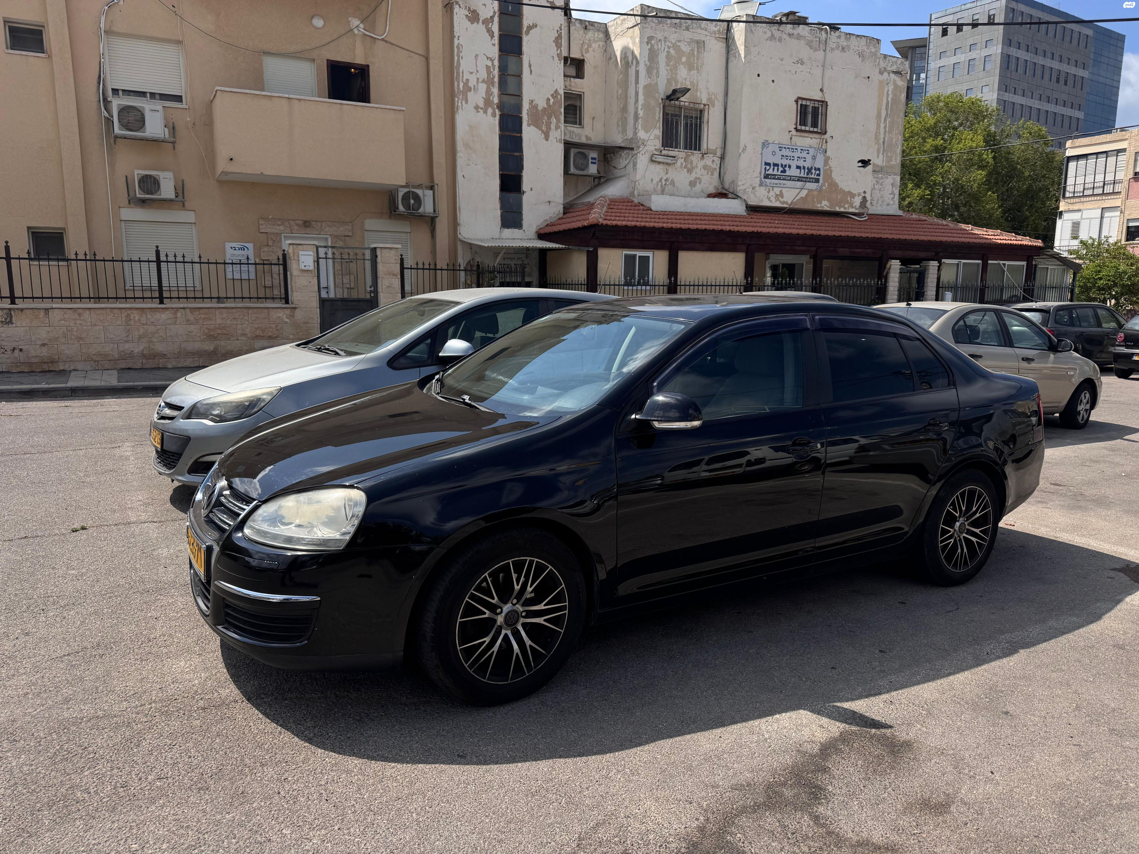 מודעת רכב פולקסווגן ג'טה 
