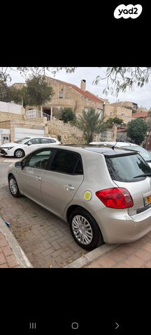 מודעת רכב טויוטה אוריס