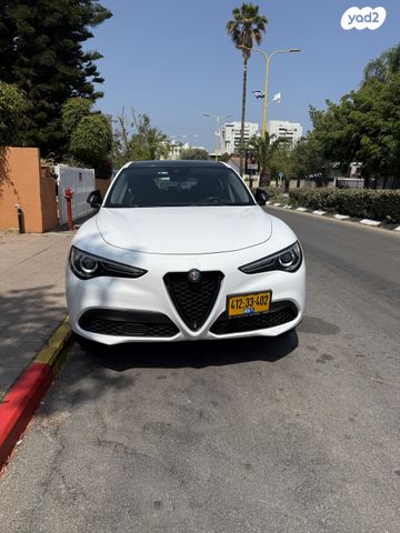 מודעת רכב אלפא רומיאו סטלביו
