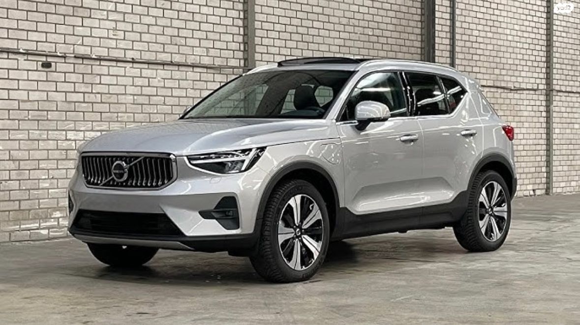מודעת רכב וולוו XC40