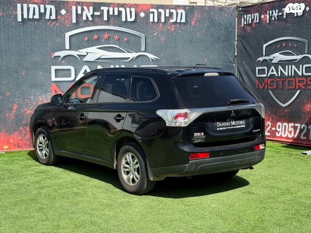 מיצובישי אאוטלנדר