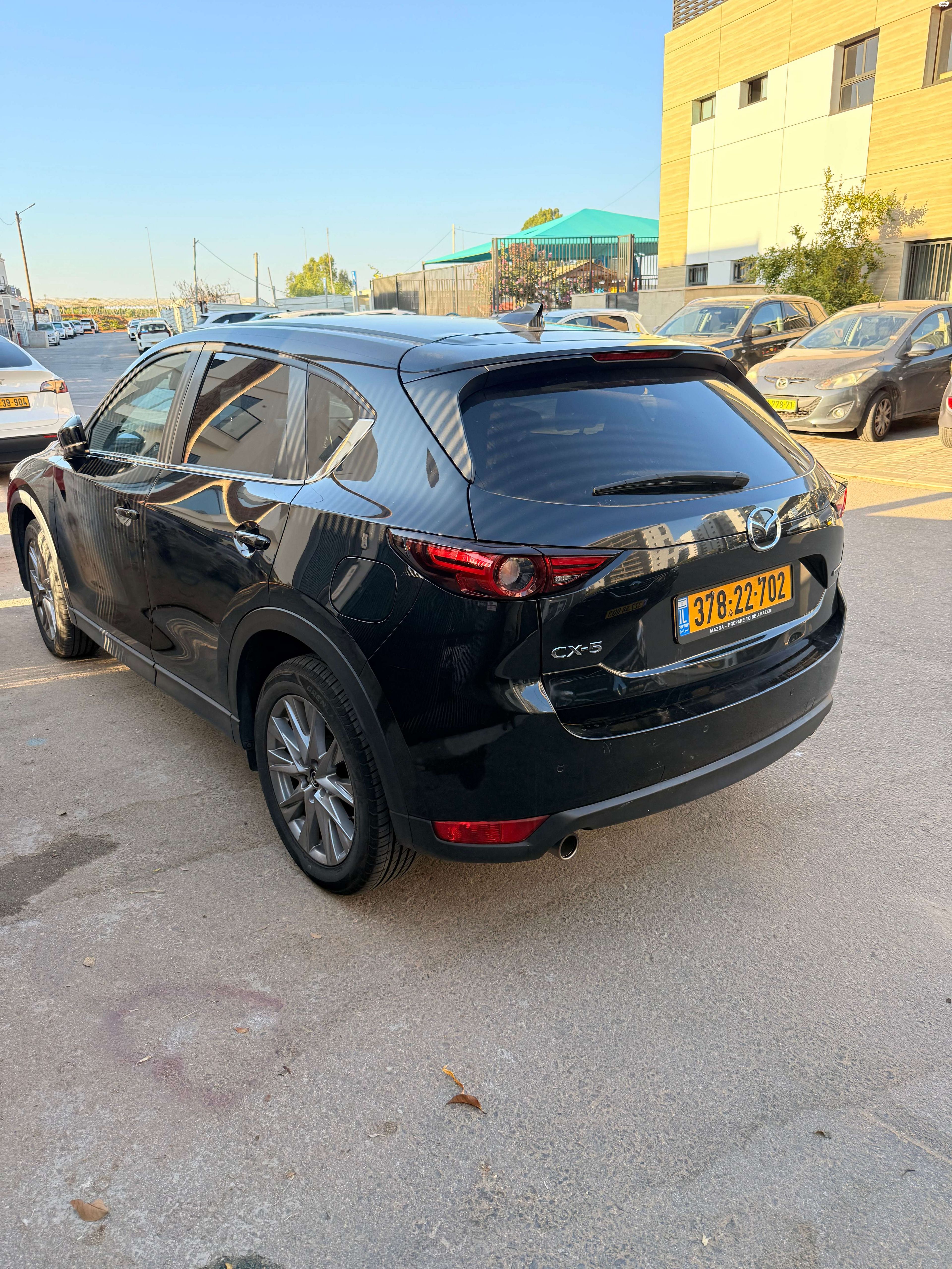 מודעת רכב מאזדה CX-5