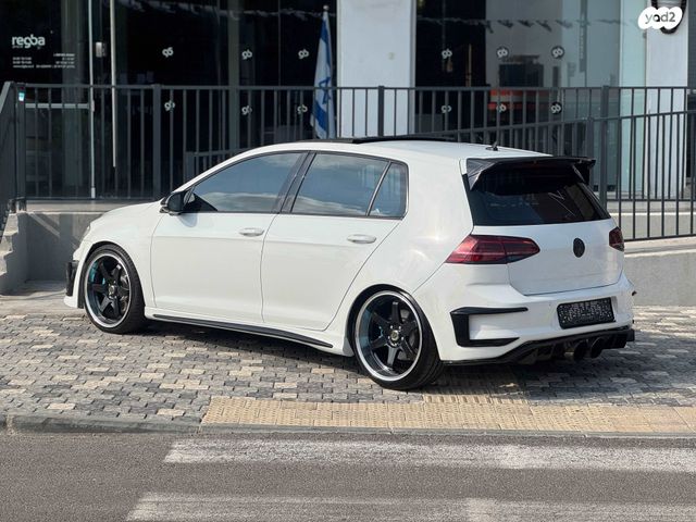 פולקסווגן גולף