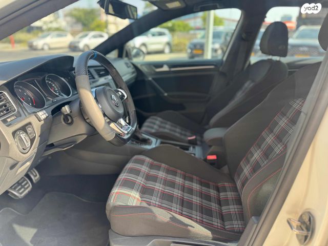 פולקסווגן גולף